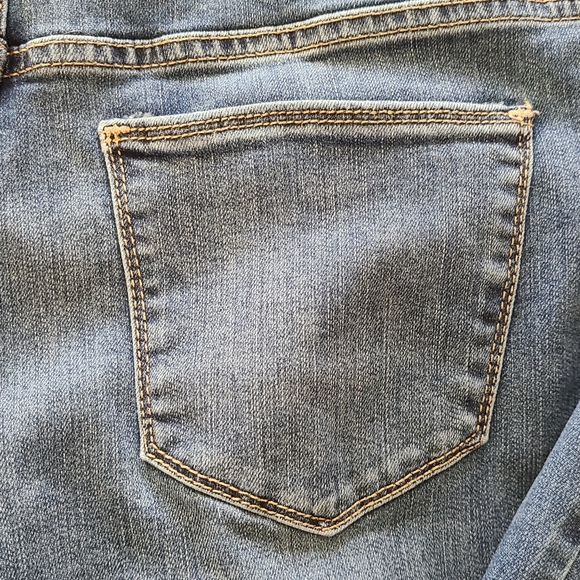 Universal Thread Jeans Medium Wash Mid Rise Skinny 14/32S - Picture 6 of 16